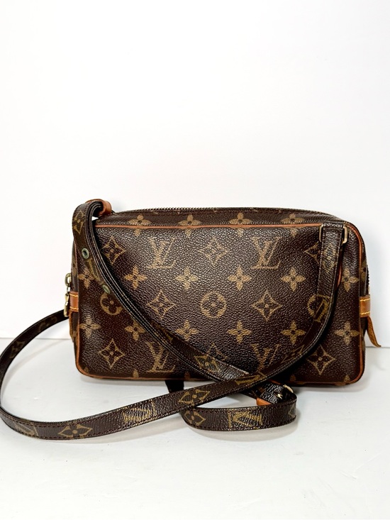Louis Vuitton Handbags - Louis Vuitton Monogram Canvas Crossbody Bag in Brown